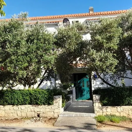 Apartament Ozzy *
