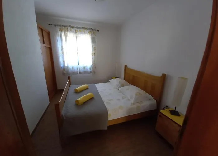 Ozzy Apartment *
